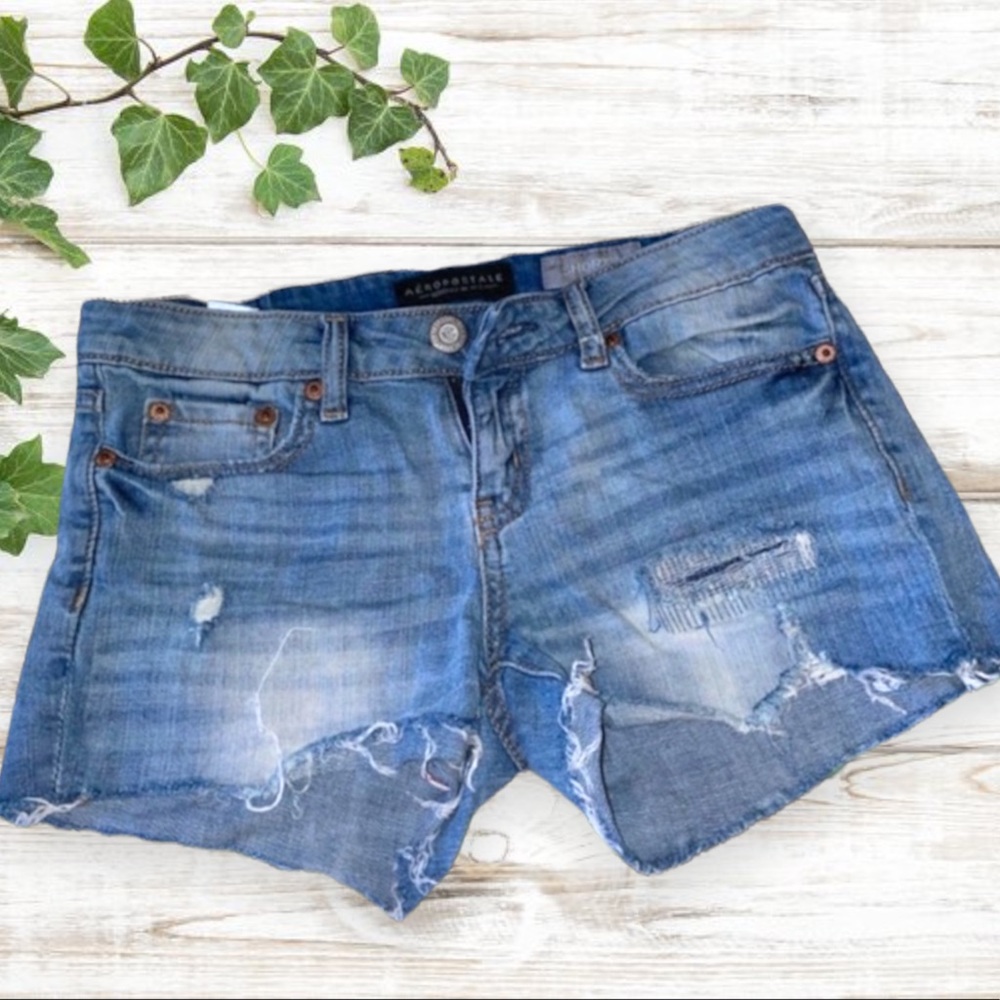 SOLD Aeropostale distressed jean shorts